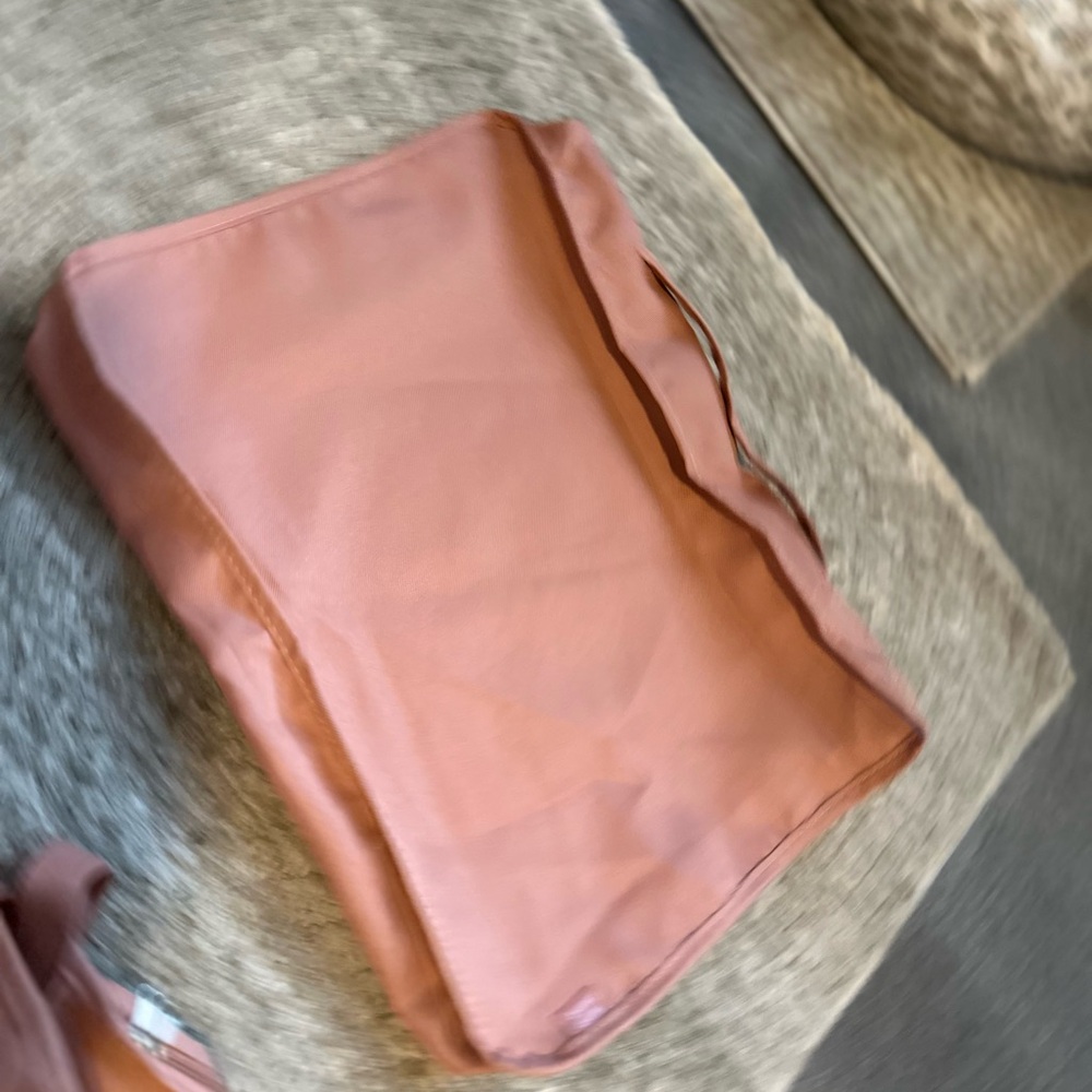 Hanky Panky set of 3- Travel Packing Cubes-Pink - Picture 4 of 4